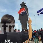 Maratón en honor a Sandino: «El luchó por estos espacios de paz y recreatividad» Foto: Tributo a Sandino con consignas revolucionarias /TN8