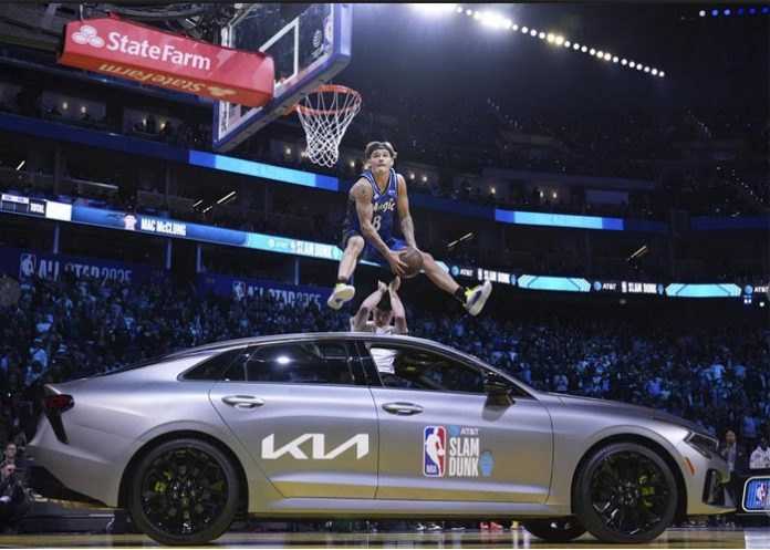 McClung gana concurso de clavadas de la NBA