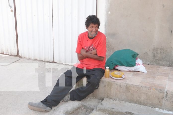 Foto: Desamparado Espera a su Familia en Estelí/TN8 Foto: Desamparado Espera a su Familia en Estelí/TN8