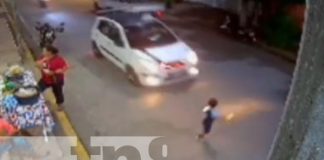 Foto: Niño recibe fuerte impacto de un vehículo en Chinandega / TN8