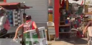 Foto: Robo de televisor en un semáforo de Managua / TN8