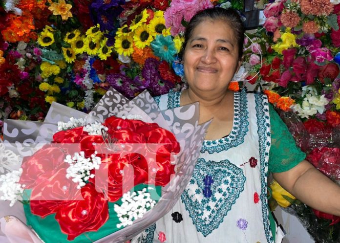 Foto: Variedad de comercio en Masaya por el 14 de febrero / TN8 Foto: Variedad de comercio en Masaya por el 14 de febrero / TN8