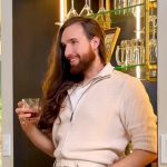 Foto: Oscar Mejía, tiktoker del norte de Nicaragua que te enseña a vestir con ropa usada