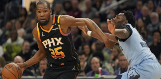 Kevin Durant llega a 30,000 puntos en la NBA