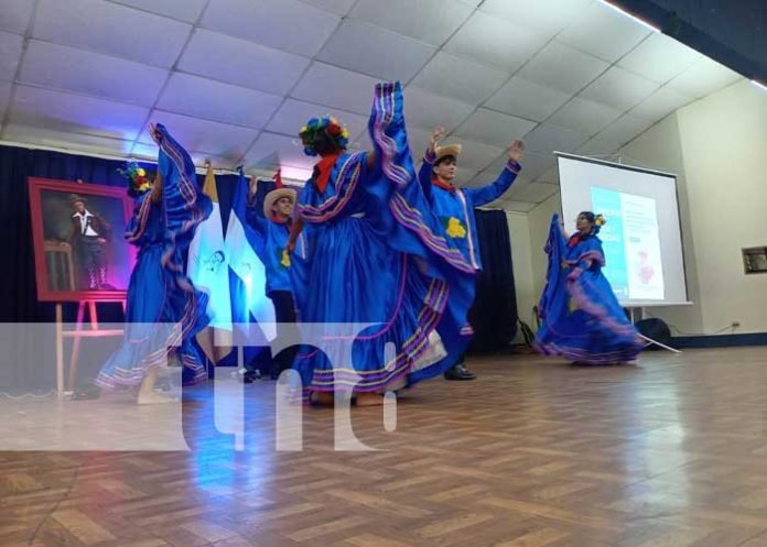 Foto: Nicaragua celebra el 91 aniversario de Sandino/Tn8