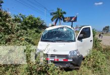 Invasión de carril y pánico colectivo: Choque de microbuses en Carretera a Masaya Foto: Choque de microbuses en Carretera a Masaya / TN8