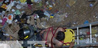 Foto: Hombre cae dentro de un cauce en Managua / TN8