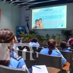 Fortalecen valores familiares y equidad en servidores públicos del MINT Foto: Charla sobre valores familiares en el Ministerio del Interior (MINT) / TN8