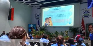 Foto: Charla sobre valores familiares en el Ministerio del Interior (MINT) / TN8