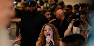 Foto: Shakira llegó después de la polémica cancelación de sus dos conciertos/Cortesía