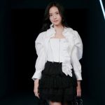 Jisoo deslumbra en París con su look en el desfile de Dior Otoño 2025 Foto: Jisoo brilla en la nueva colección de Dior/Cortesía