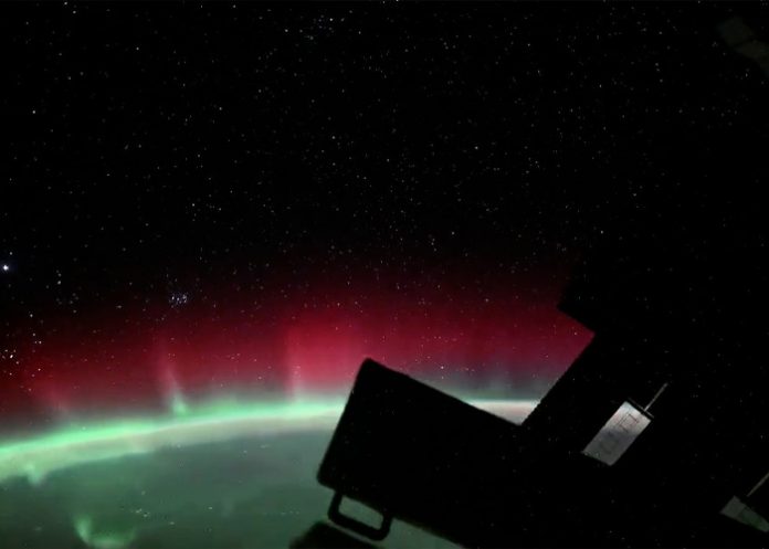 Foto: Luna nueva y planetas alineados /cortesía