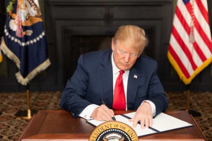 Foto: Trump manda una carta al líder supremo de Irán /Cortesía