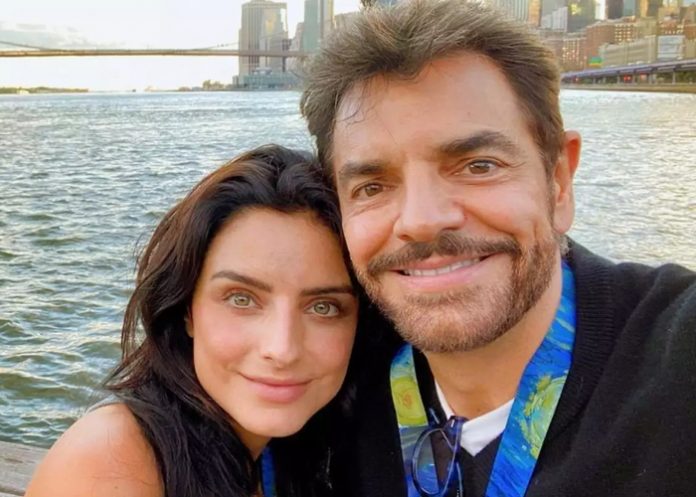 Foto: Eugenio Derbez sorprende a Aislinn Derbez /cortesía Foto: Eugenio Derbez sorprende a Aislinn Derbez /cortesía