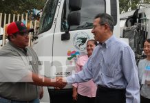 Foto: Mulukukú recibe moderno camión recolector/TN8