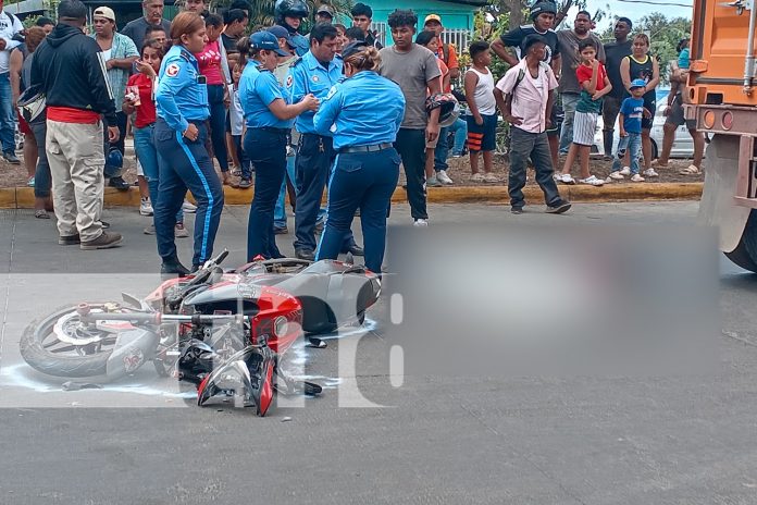 Foto: Tragedia en Managua: motociclista muere al colisionar contra un furgón en Villa Dignidad/TN8