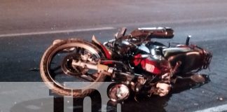 Foto: Persona de la tercera edad es arrollada por una moto en Managua y sobrevive de milagro/TN8