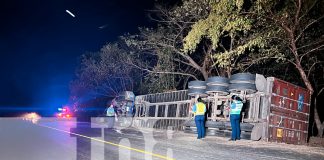 Foto: Sobrevive a aparatoso accidente en Santo Tomás - Juigalpa /TN8