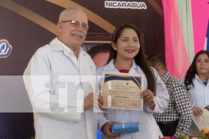 Foto: Nicaragua avanza en salud con nueva generación de médicos /TN8