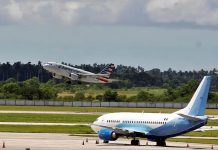 Cuba recibe a 60 migrantes deportados de Estados Unidos Foto: Migrantes regresan a Cuba /cortesía