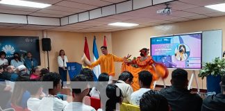 Foto: Estudiantes participaron en un taller de fotografía/TN8