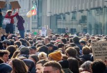 Huelga masiva detiene vuelos, transporte y escuelas en Bélgica Foto: Protesta histórica en Bélgica /cortesía
