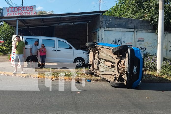Foto: Cinturón de seguridad evita tragedia tras choque en la pista San Antonio / TN8