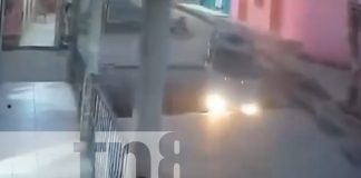 Foto: De película: vehículo cae a un hoyo de en Santo Domingo, Chontales / TN8