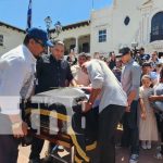 UNAN-León rinde homenaje a la heroína Gladys Báez Foto: Gladys Báez es condecorada post mortem /cortesía