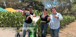 Foto: CUR UNA Juigalpa impulsa la educación con entrega de equipos tecnológicos/TN8