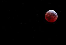 El cielo de Nicaragua brilló con una Luna roja Foto: La Luna se tiñó de rojo en un evento único/Cortesía