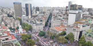 Foto: Milei obliga a jubilados a conformarse con menos /cortesía