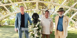 Foto: Embajador de Rusia y Oleg Kapanets conmemoran a Gagarin en Nicaragua/TN8