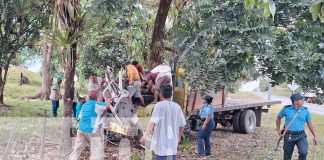 Foto: Camión se estrella contra un árbol en Mulukukú: Cuatro personas resultan heridas/TN8