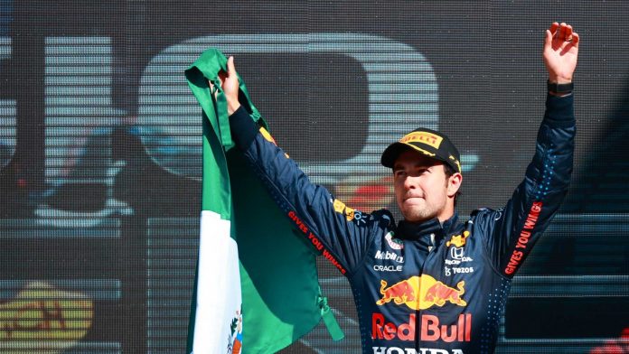 3 Foto:Checo solo volvería a la F1 para pelear el título /Cortesía