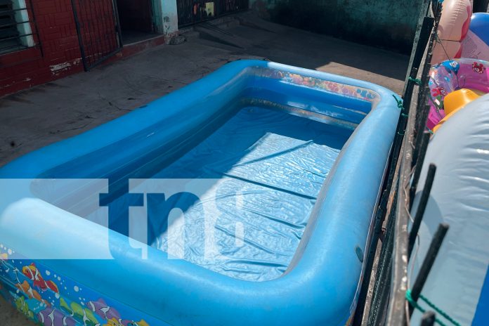 3 Foto: ¡Ven y adquiere tu piscina familiar a un súper precio! En el Corazón de San José Oriental/TN8