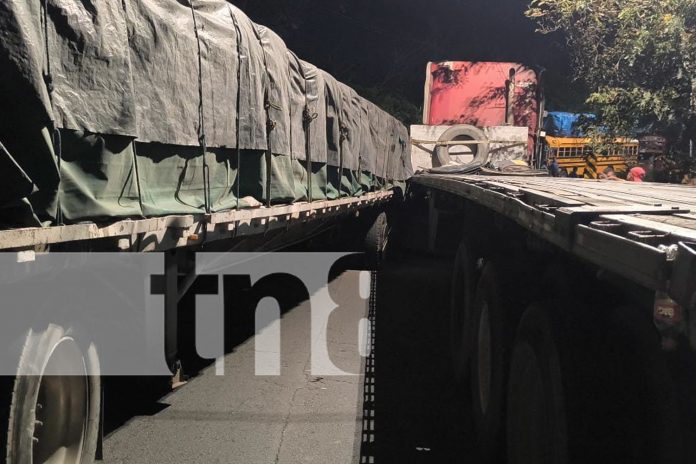Foto: Fuerte choque de arrastras en Boaco/TN8