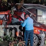 Colisión mortal en Managua: vehículo liviano irrespeta alto y es embestido por furgón Foto: Tragedia en Managua/TN8