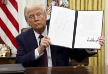 Trump anuncia incremento “absurdo” de aranceles a China del 10 % al 20 % Foto: Trump eleva los aranceles a China /Cortesía