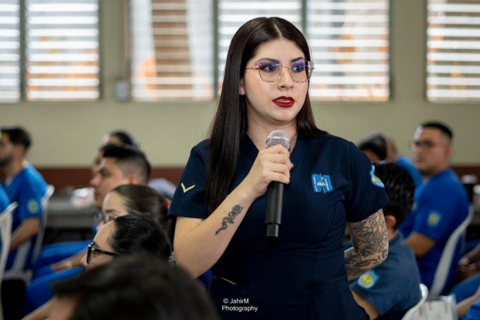 Foto: JahirM Photograpy sobre la doctora tatuada en Nicaragua Foto: JahirM Photograpy sobre la doctora tatuada en Nicaragua