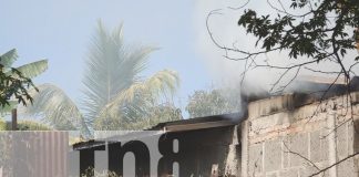 Foto: Bomberos y vecinos enfrentan incendio mortal en Estelí /TN8