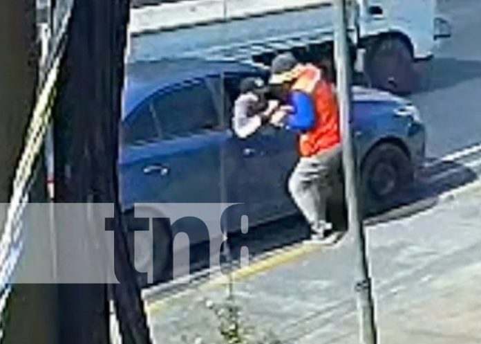 Foto: Intento de robo a un cambista en Managua / TN8