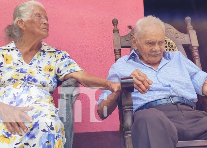 Foto: Don Félix, el hombre más longevo de San Lorenzo, Boaco / TN8 Foto: Don Félix, el hombre más longevo de San Lorenzo, Boaco / TN8