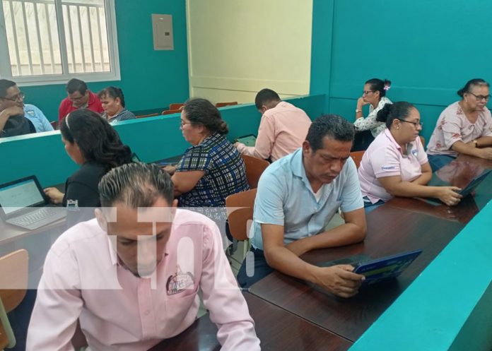 Foto: Capacitación digital para docentes de Nicaragua / TN8