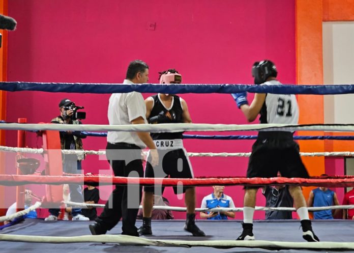 Foto: Gimnasio Multiusos en el Mercado Iván Montenegro / TN8