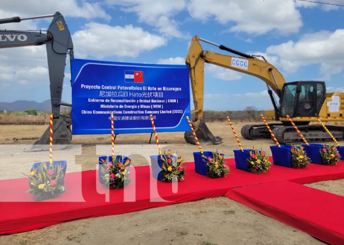 Foto: Inicio de obras del proyecto solar