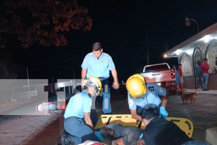 Foto: accidente de tránsito deja a motociclista herido en Jalapa/TN8 Foto: accidente de tránsito deja a motociclista herido en Jalapa/TN8
