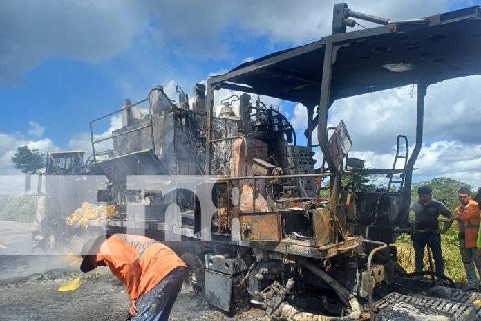 Foto: Camión señalizador agarra fuego en carretera Wapí /TN8