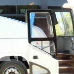 «Está bueno que le quitaran el bus»: Reacciones a medidas contra transportista irresponsable Foto: Pobladores de Managua respaldan medida aplicada al caso de bus en Bluefields / TN8