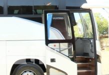 «Está bueno que le quitaran el bus»: Reacciones a medidas contra transportista irresponsable Foto: Pobladores de Managua respaldan medida aplicada al caso de bus en Bluefields / TN8